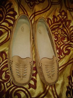 Uggs loafers