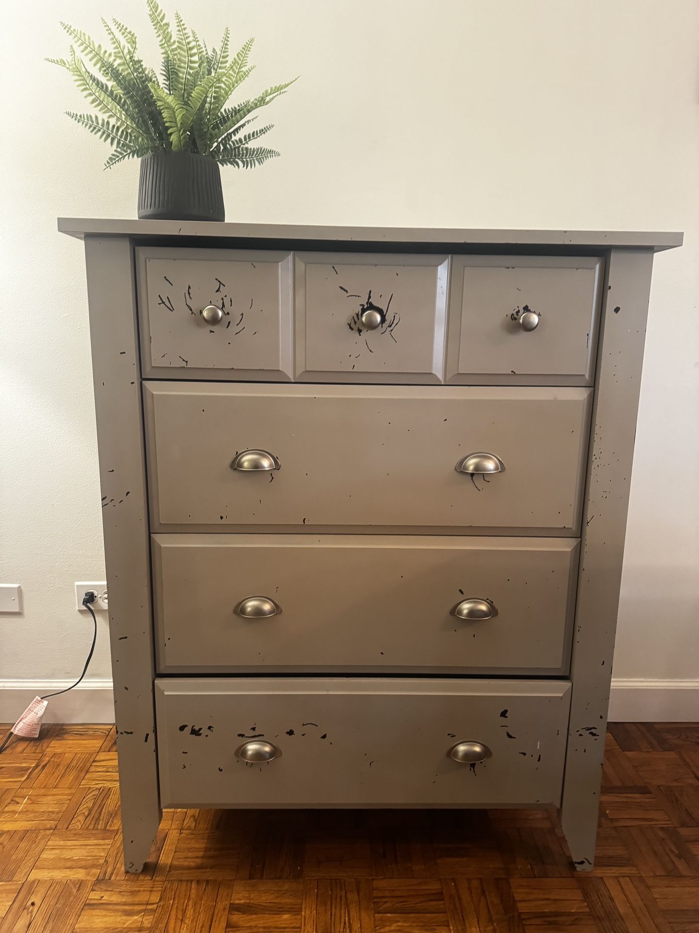 Tall Dresser Chest 4 Drawers