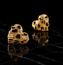 10kt Gold Heart Nugget Earrings