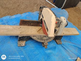 DeWalt 10" power miter box