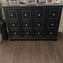 Cabinet /entertainment Console