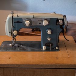   Vintage Belvedere Sewing Machine w/ Cabinet – Mid-Century Style  