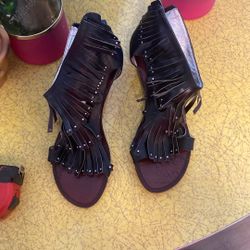 Marino Women’s Size 8 Leather Fringe Wedge Heels.