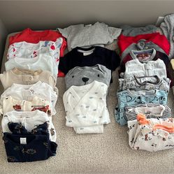 39 pcs- The ultimate baby boy clothes bundle - 0-3 months
