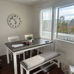 Dining Room Table 