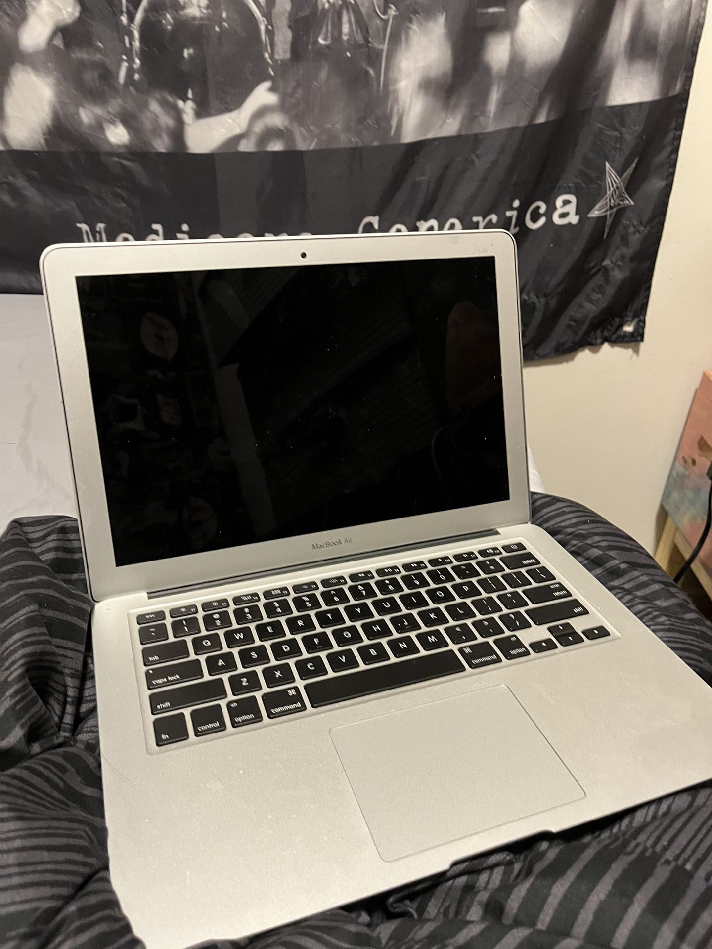 2012 MacBook Air