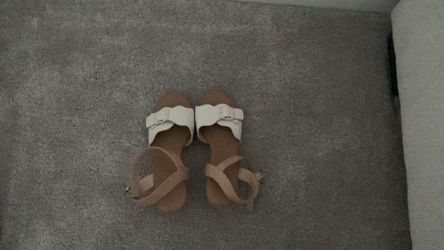 White and brown heels