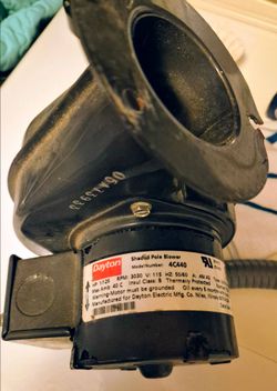 Pole blower