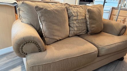 Loveseat w/ Ottoman & 3 Accent Pillows $120