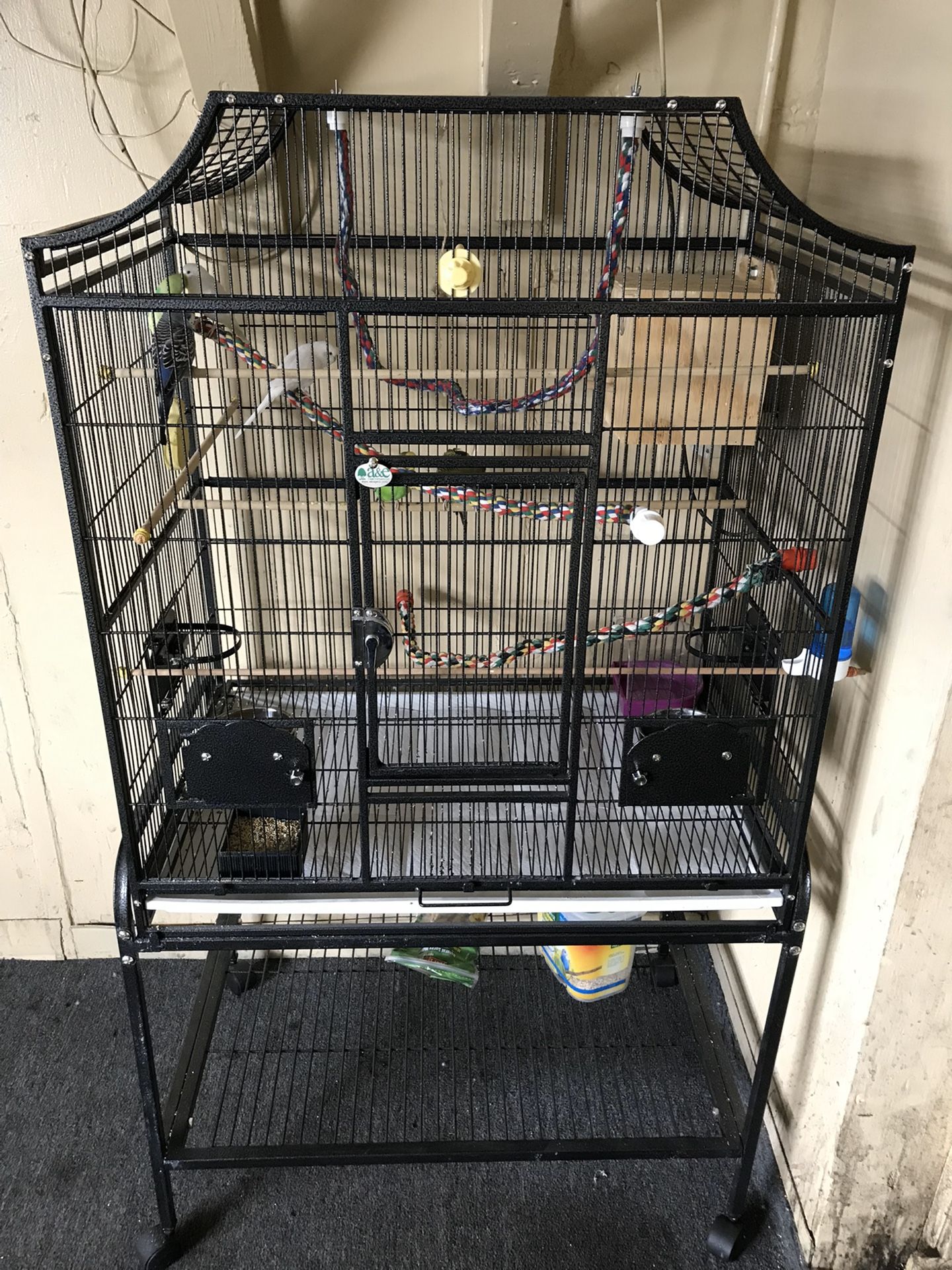 A & E co. Flight bird cage