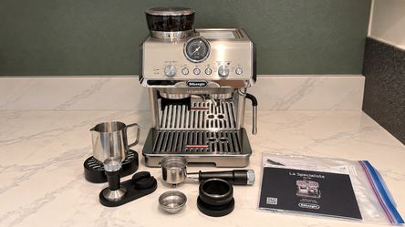 De’Longhi La Specialista Arte Espresso Machine – LIKE NEW