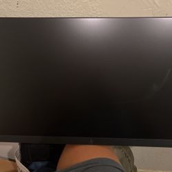 2 HP E22 G5 FHD Monitors