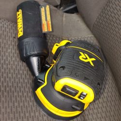 Sander DeWalt Tool Only 