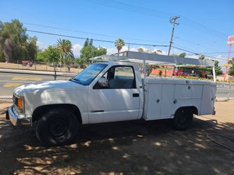 1988 chevy C2500 with rebuilt 350 V8