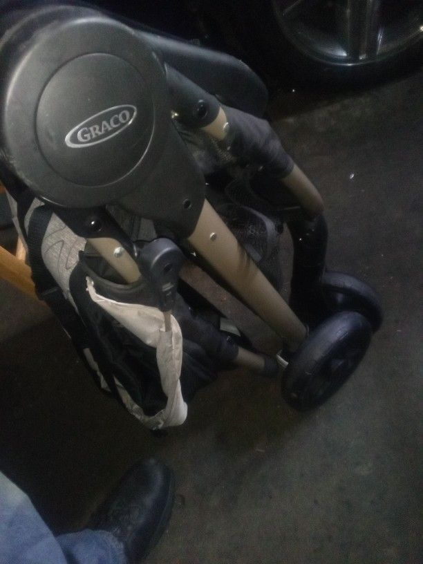 Graco Baby Stroller (BLK/GRY)