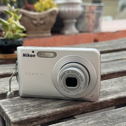 Vintage Nikon Coolpix Y2K digicam