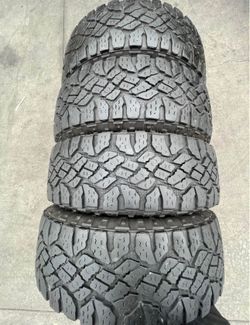 285 75 18 Goodyear Tires with 80% of useful life all 4 Seth de Llantas Con 80% de vida las 4