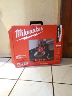 Milwaukee
M12 12-Volt Lithium-Ion Cordless Drain Cleaning Airsnake Air Gun Kit