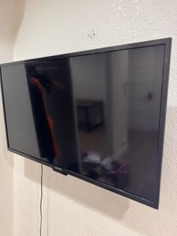3 - 40" FHD TV's by Jadex