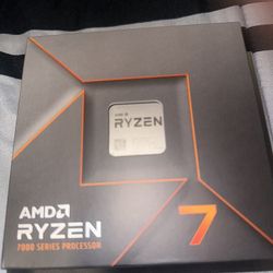 RYZEN 7 3700x (READ DESC)