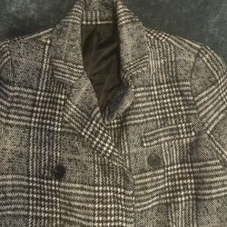Gray & Black  Plaid Double-Breasted Coat in a Wool Blend. 