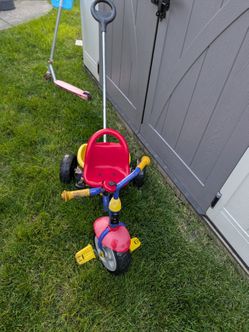 Tryciclee, and 2 scooters