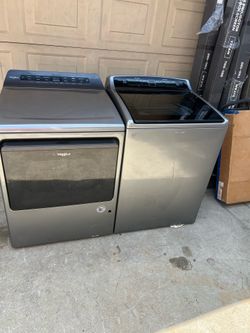 Whirlpool washer and dryer