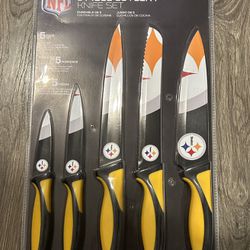 REDUCED—Pittsburgh Steelers Knife Set New