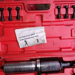 3 Jaw hydraulic gear Puller