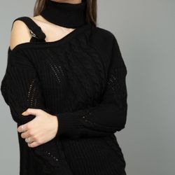Trendy Off-the-Shoulder Cable Knit Sweater - Chic Cut-Out Design