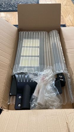 NEW Solar Street Lamp,  450W
