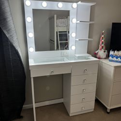 Makeup Vainty With Shelf Chair For Example Only 