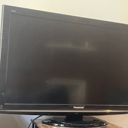 38 Inch TV