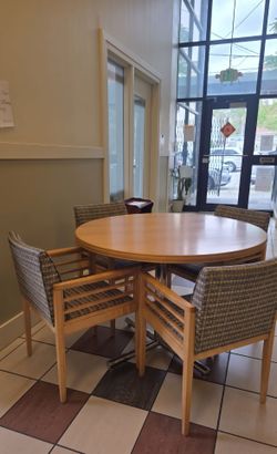Soild wood round table set
