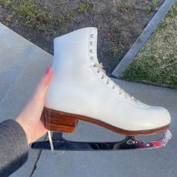 Figure Skates Sp Teri Women’s 8 (10 Inches)