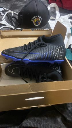 Brand new Soccer Cleats $25