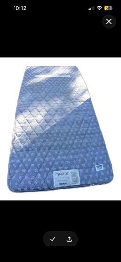 Free clean twin mattress