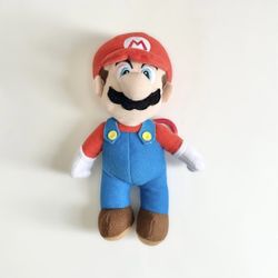 Nintendo 2010 Super Mario Bros 6” Clip On Key Ring Plush 