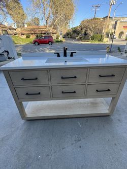 56’’ Luxury vanity combo Width 56” Depth 23” High 35”