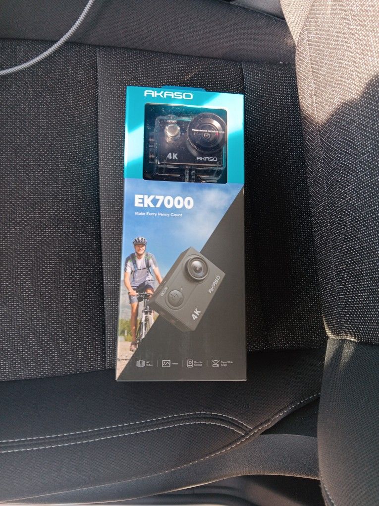 Brand NEW AKASO Ek7000 Water Camera 