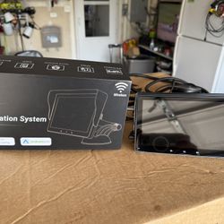 7” Wireless CarPlay Portable Monitor