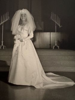 Authentic 1964 Vintage Wedding Gown – Custom Made – Long Train