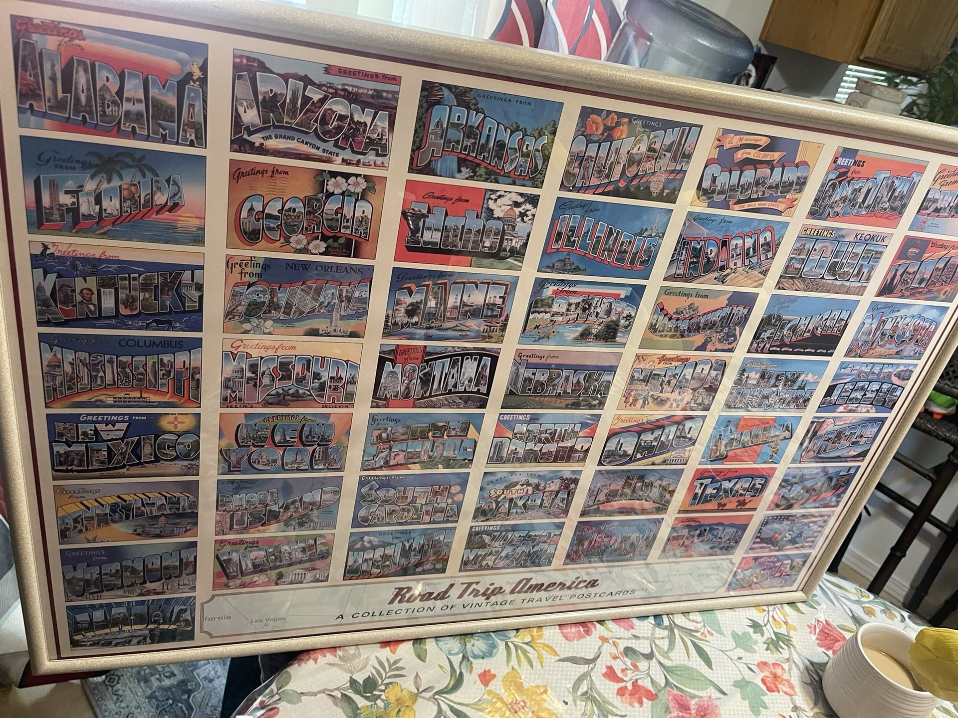 Road trip America, a collection of vintage travel postcards