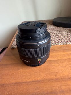 The Panasonic Leica DG Summilux 25mm f/1.4 II ASPH Lens