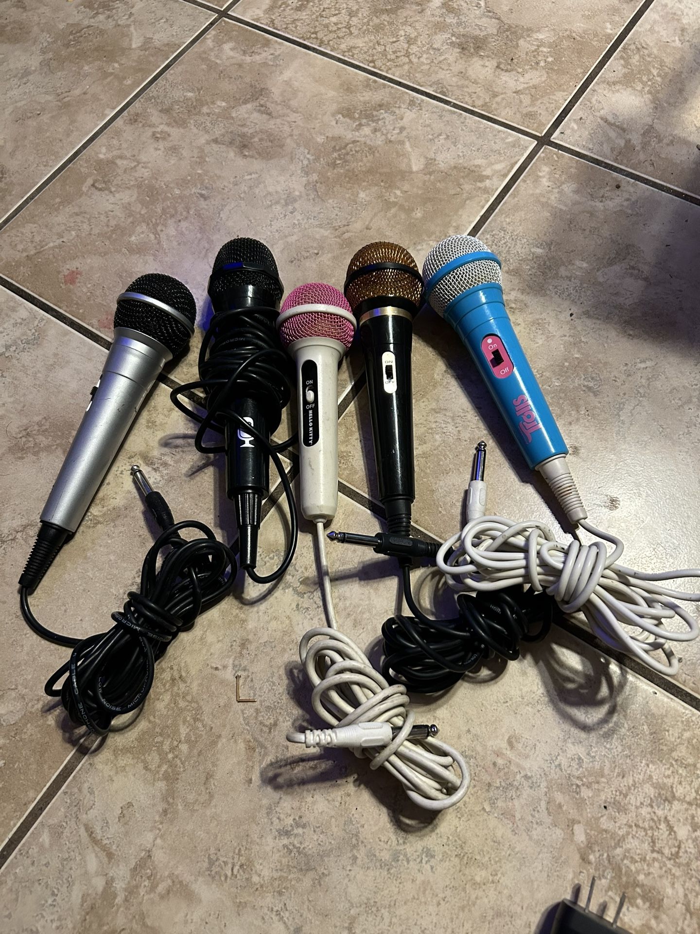Microphone