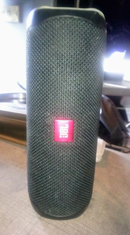 JBL Flip 5 Portable Bluetooth Waterproof Speaker