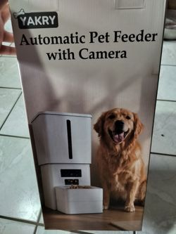 15L Automatic Dog Feeder Large Breed: 63 Cup Capacity for Kibble up to 22mm
Anti-Clog Feeder with Elevated Stand, Featuring HD Camera with WiFi and Ea