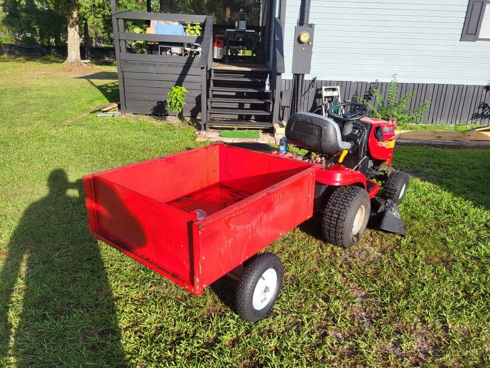 Troybilt Riding Mower With Wheelborrow