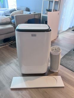 BLACK+DECKER Portable AC – 14,000 BTU – BPP10WTB