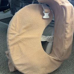 Breast Friends Nursing pillow